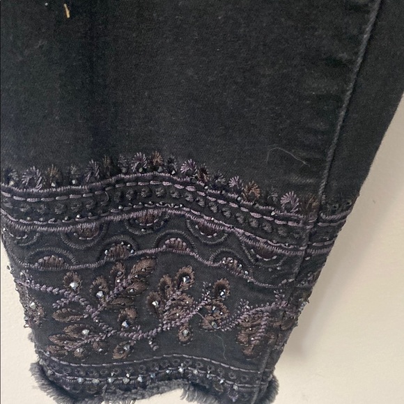 Tribal Black Ankle Cropped Jeans with Tapered Leg - Picture 2 of 7